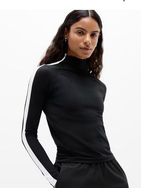 Athleta Renew Seamless Mockneck Top